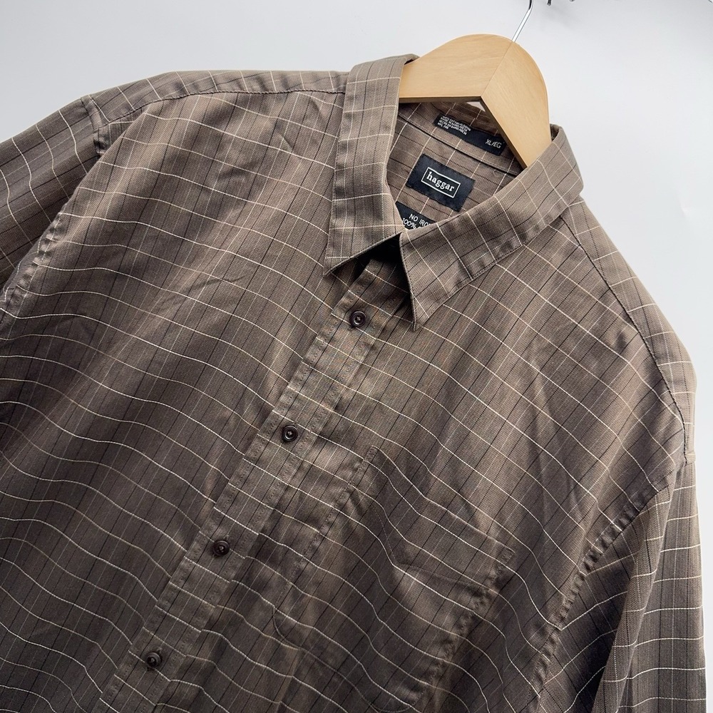 Haggar Mens Shirt XL Brown Long Sleeve Dark Academia Button Down Grid No Iron